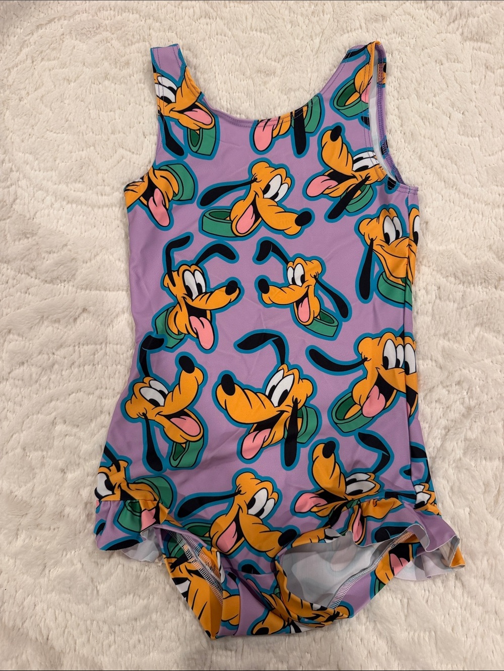 Wild Rich Kids Swim